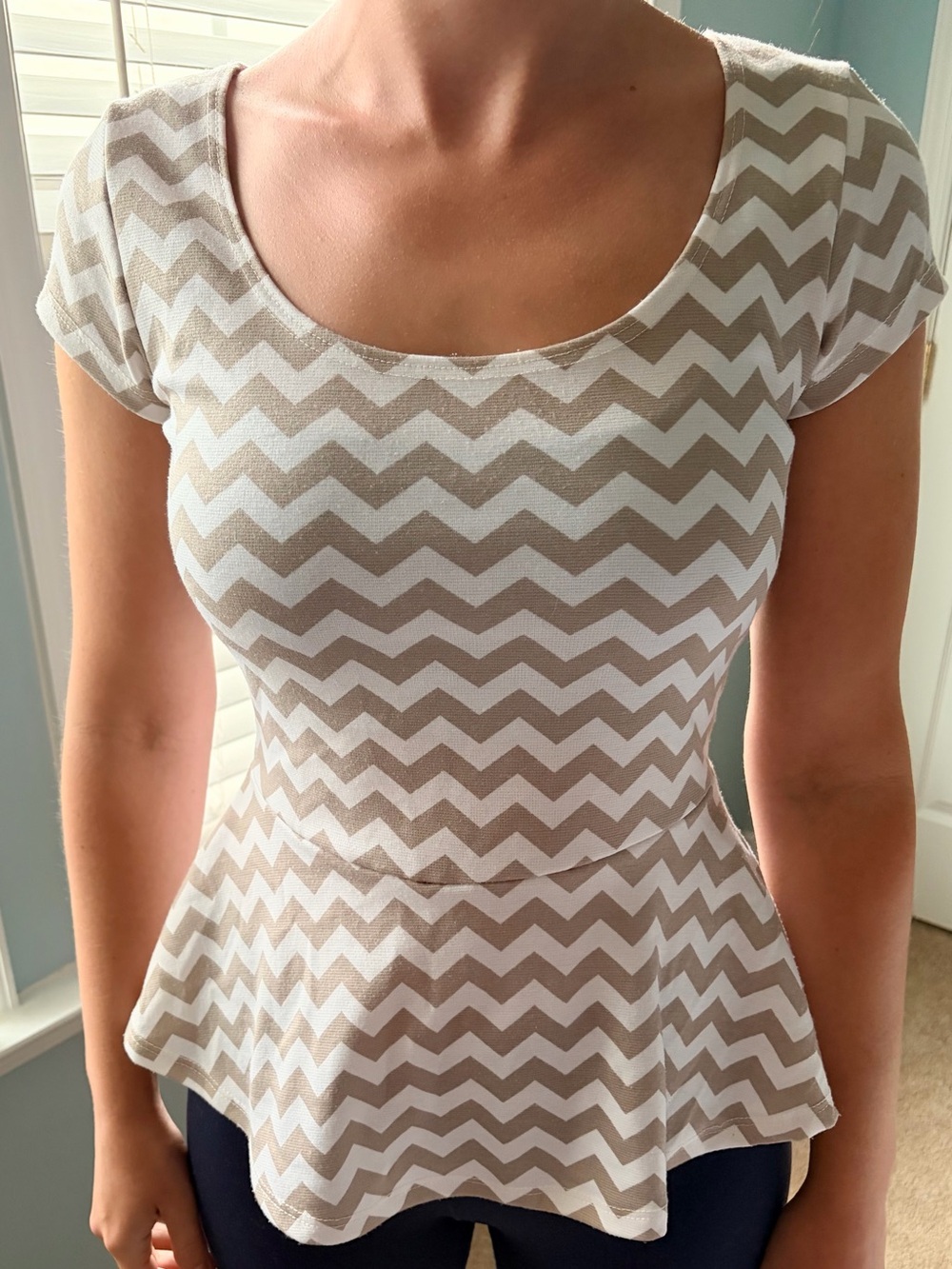 Late 2000’s- Early 2010’s Charlotte Russe Chevron Peplum Top Size Small
